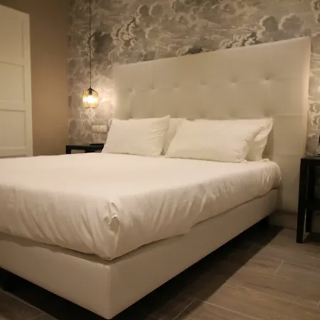 Cimatori Oda ve Kahvaltı 4*